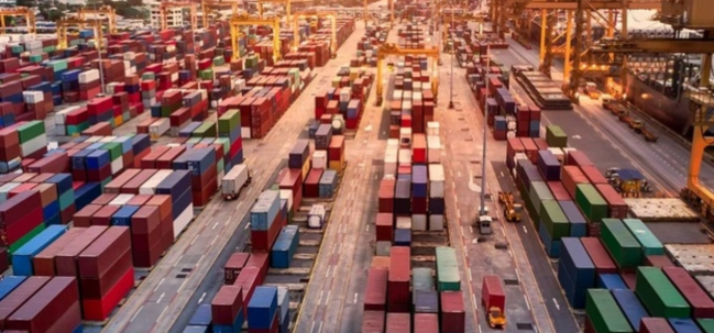 Gürcüstanın Azərbaycanla ticarət dövriyyəsi 2 %-dən çox artıb