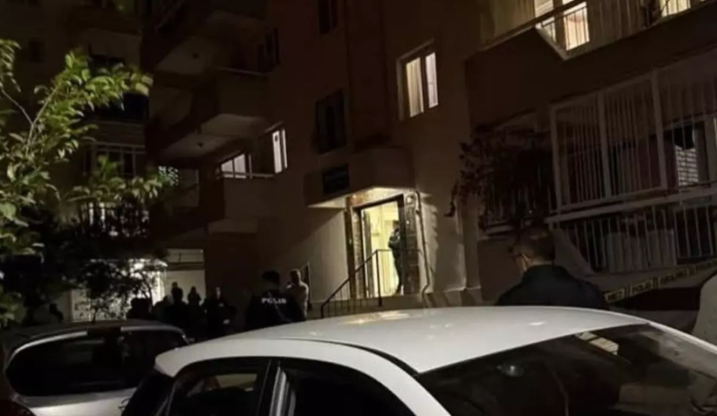 Kişi həyat yoldaşını öldürdükdən sonra özünü vurdu