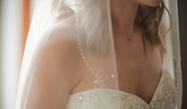 Əcnəbilərlə evliliyin artmasının əsas səbəbi nədir? - VİDEO