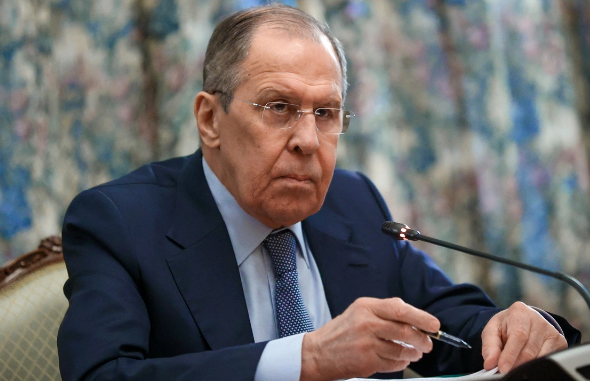 Lavrov: "Əl sıxma və şərəf sözü NATO üçün heç bir əhəmiyyət kəsb etmir"