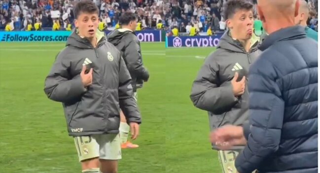 Arda Gülərə mükafat verildi, reaksiyası viral oldu - VİDEO