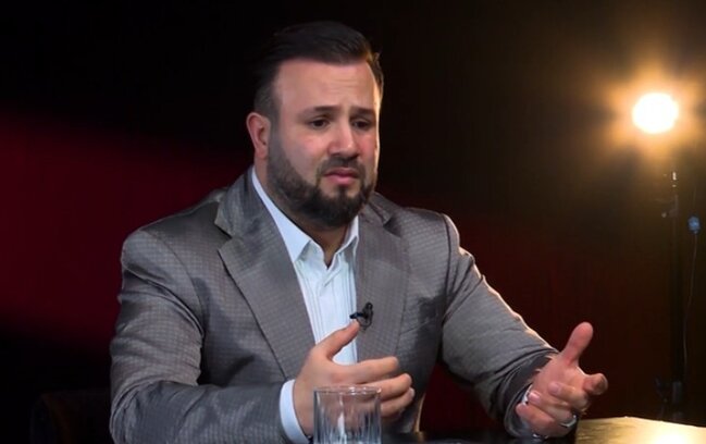 "Toy fotomu yüksək məbləğə satmışdılar"