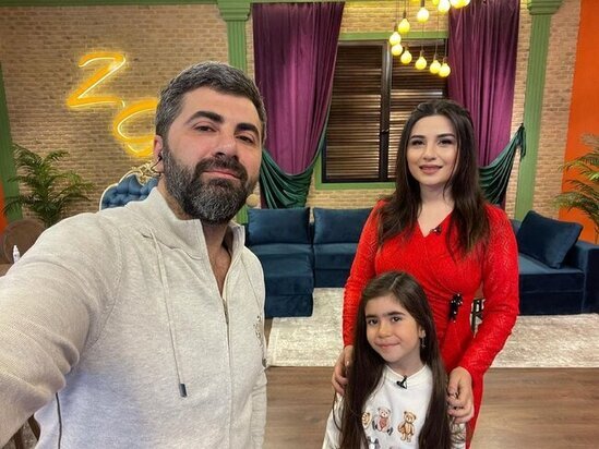 Zaur ilk dəfə oğlunun ÜZÜNÜ GÖSTƏRDİ - VİDEO