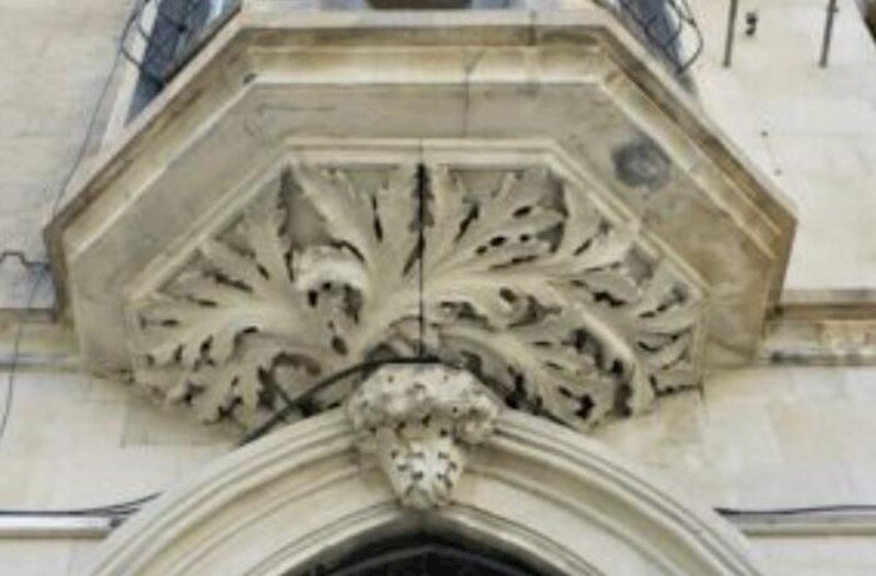 Milyonçu İsa bəy Hacınskinin tikdirdiyi 120 yaşlı tarixi bina niyə sökülür? — FOTOLAR