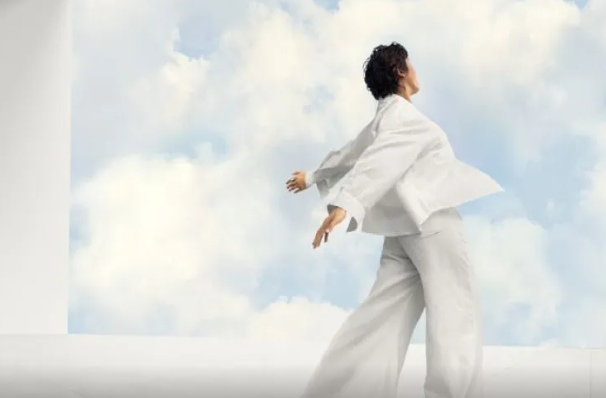 2026-cı ilin əsas rəngi AÇIQLANDI - ağ Cloud Dancer