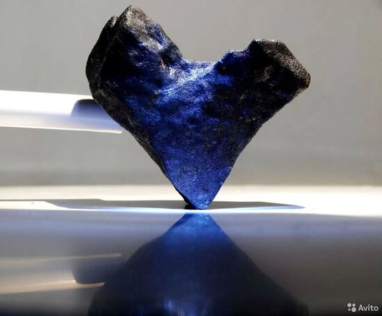 Çelyabinsk meteoritinin "ürəyi" satışa çıxarılıb