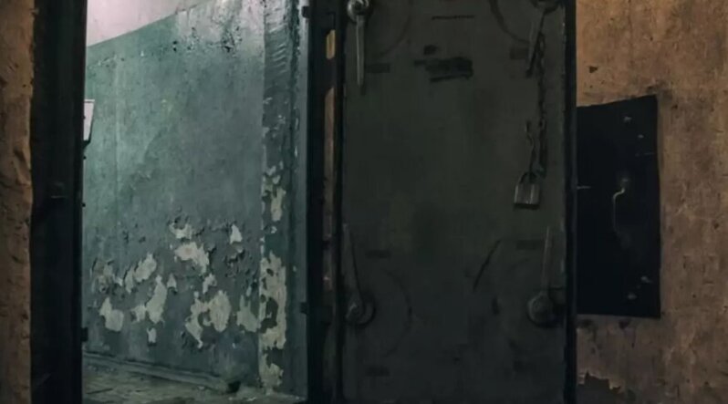 İllərlə anasının cəsədini saxlayaraq pensiyasını aldı