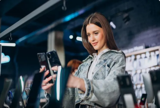 Bu smartfonları almağa dəyər, digərlərindən uzaq durun