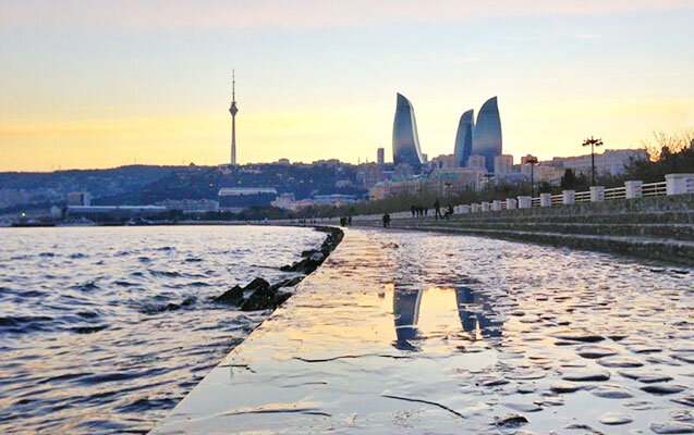 Bakı bulvarında bir gündə iki hadisə - Gənc qız öldü