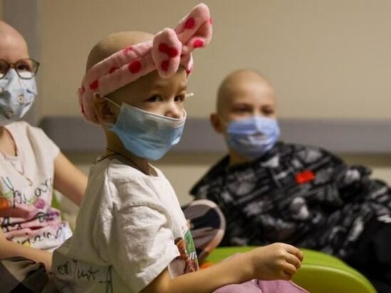 Kiyev uşaq xəstəxanasının zirzəmisindən ürəkağrıdan mənzərələr - FOTO