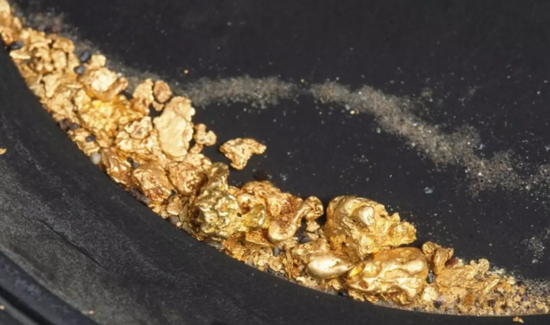 Bütün dünyaya kifayət edəcək qədər qızıl kəşf edildi - VİDEO