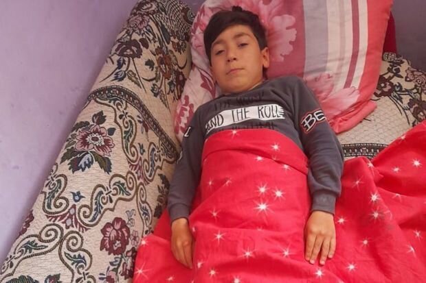 Əlinin müalicəsi üçün 200 manata ehtiyacı var - FOTO