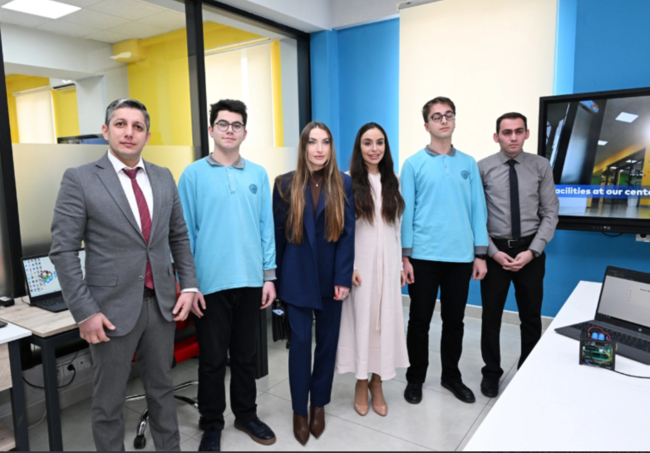 Leyla Əliyeva və Alyona Əliyeva Gəncədə STEAM mərkəzində və 37 nömrəli tam orta məktəbdə olublar