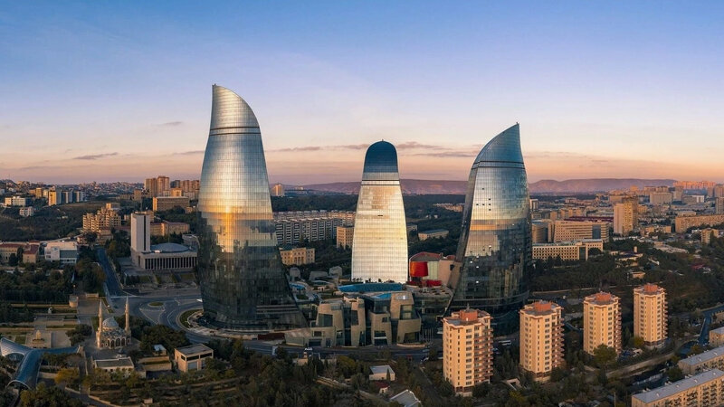 Bakının əsas mərkəzi yolları açıldı