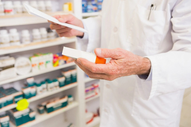 Azərbaycan əczaçılıq məhsullarının idxalına çəkdiyi xərci cüzi artırıb