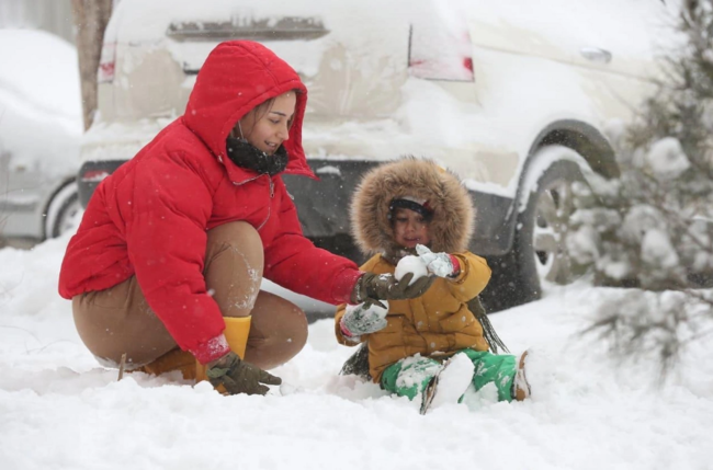 Valideynlərin diqqətinə! Uşaqlar üçün qarlı havada bunlar təhlükəlidir