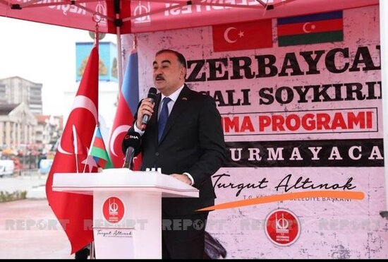 Türkiyənin paytaxtı Ankarada Xocalı soyqırımı abidəsi ucaldıldı - FOTO