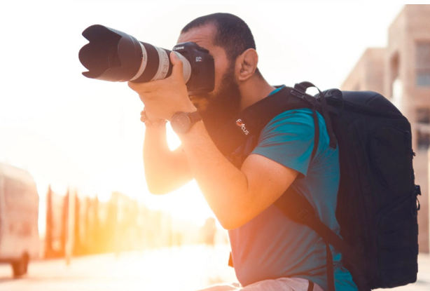 600 min avroya fotoqraf axtarılır: Almaniya Maliyyə Nazirliyi yeni tenderlə gündəm oldu