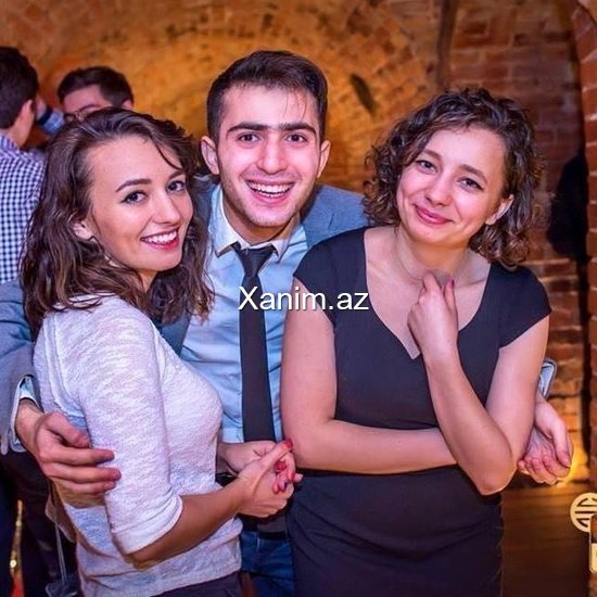 Aparıcı Xoşqədəmin 19 yaşlı oğlu Zaur - FOTO