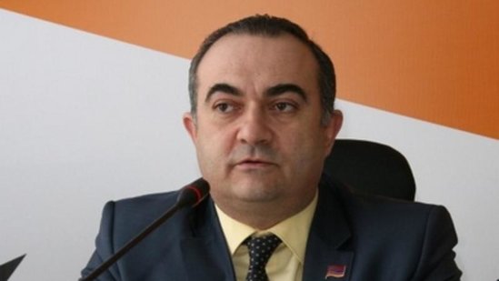 "Petrosyan Qarabağı qaytarırdı, Paşinyan isə…" – Erməni politoloqdan ŞOK İDDİA