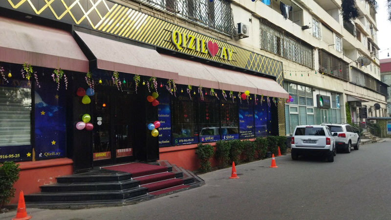 "Qızıl Ay" restoranı qanunsuz reklama görə cərimələndi - 1500 manat