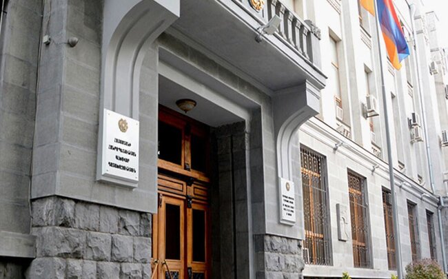 Ermənistan Baş Prokurorluğu Müdafiə Nazirliyinin kilsəyə verilmiş əmlakının geri qaytarılmasını tələb edir