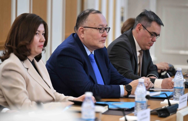 Qazaxıstanda dövlət müşaviri vəzifəsi LƏĞV OLUNUR