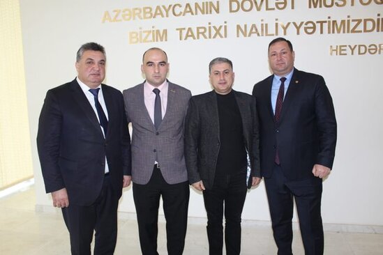 Zahir Abbasınadlının "Mən sənə qəlbimdə yer saxlamışam" adlı növbəti kitabının təqdimatı keçirilib