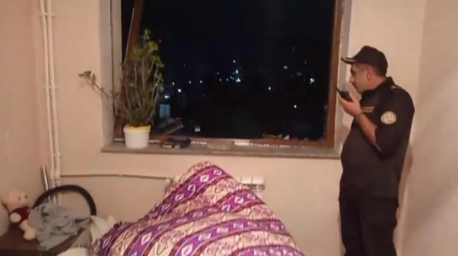Abşeronda yaşayış binasında partlayış - Foto/Video
