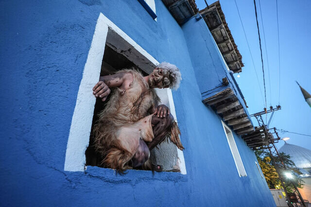 "Halloween" deyil, türk ADƏTİDİR: Kəsilən qurbanların qalıqları ilə KOSTYUM TİKİRLƏR - FOTO+VİDEO