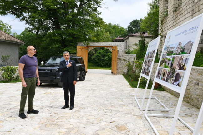 Prezident İlham Əliyev Şuşada "Yasəmən" hotelinin yeni korpusları ilə tanış olub - FOTO