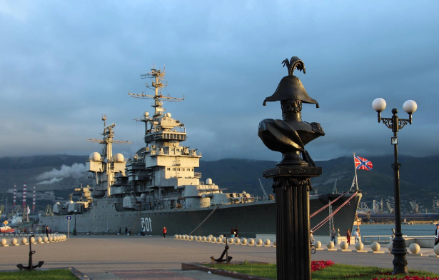 Novorossiyskdə Ukrayna dronlarının hücumundan sonra fövqəladə vəziyyət rejimi tətbiq edilib