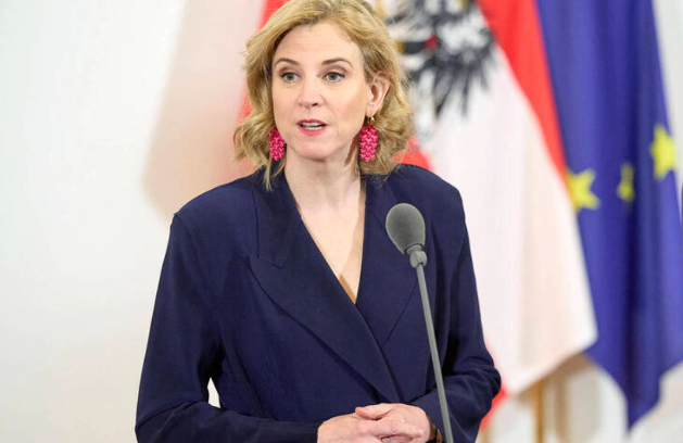 70 il sonra tarix dəyişir: Avstriya neytrallıqdan imtina etməyə hazırlaşır