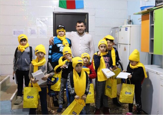 "Avrora" Qrup uşaq sığınacaqlarında məskunlaşan uşaqları sevindirib - FOTOLAR