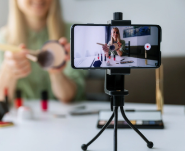 Bu ölkədə "TikTok"dan pul qazanlara məhdudiyyət qoyulacaq