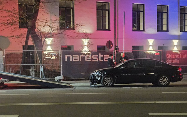 Azərbaycan səfirliyinin əməkdaşları Litvada qəza törətdi - Sürücü sərxoş olub?