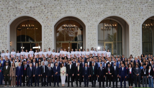 İlham Əliyevin sosial şəbəkə hesabında III Şuşa Qlobal Media Forumu ilə bağlı paylaşım edilib - VİDEO