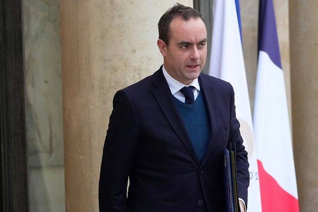 Fransada illik gəliri 250 min avrodan çox olan vətəndaşlara vergi tətbiq edilə bilər