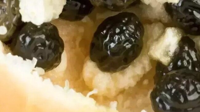 'Göylərdən gələn hədiyyə': Biri 20 manata satılır