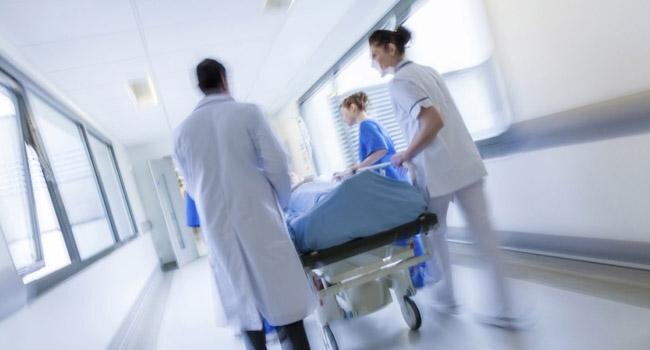 Kütləvi zəhərlənmə: 10-a yaxın şagird xəstəxanaya yerləşdirildi