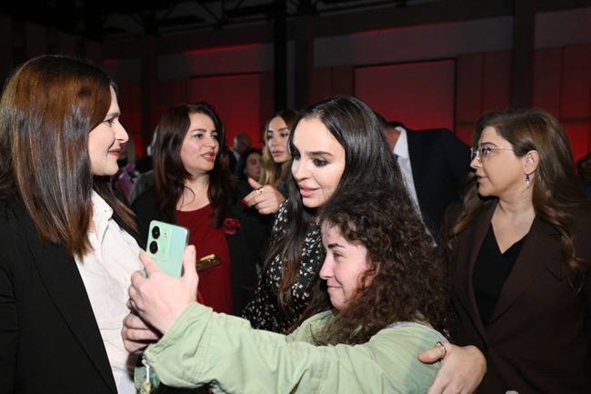 "Art Weekend" çərçivəsində "Nəfəs – söz və səsin vəhdəti" adlı növbəti layihənin təqdimatı keçirilib