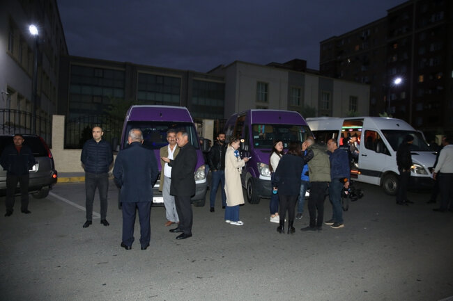 Böyük Qayıdış: Növbəti 22 ailə Füzuliyə yola salınıb - FOTO