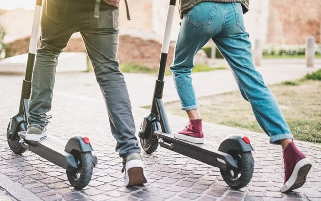 "Fəvvarələr meydanı"nda sərxoş halda skuter sürən şəxs həbs edildi