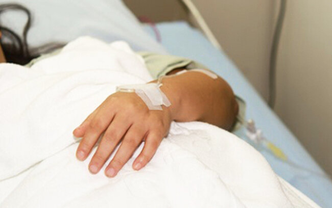 Zəhərlənən qadın 15 gün sonra öldü