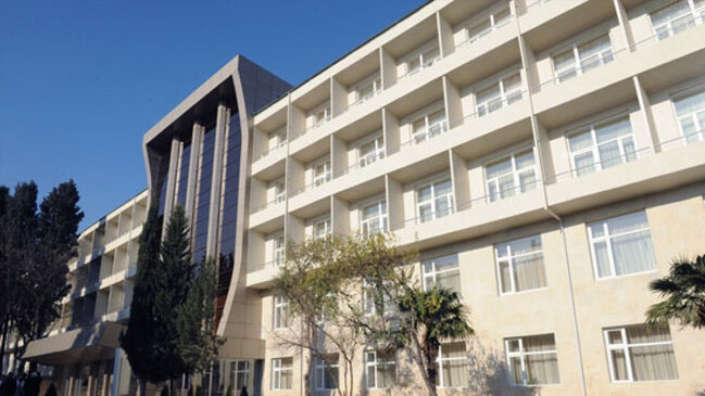 Səhiyyə Nazirliyi və onun qurumlarından 12 milyonluq sifariş alan sirli şirkət