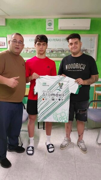 Ələkbərli Zeyd İspaniyanın "Deportivo Peñas" klubuna keçdi