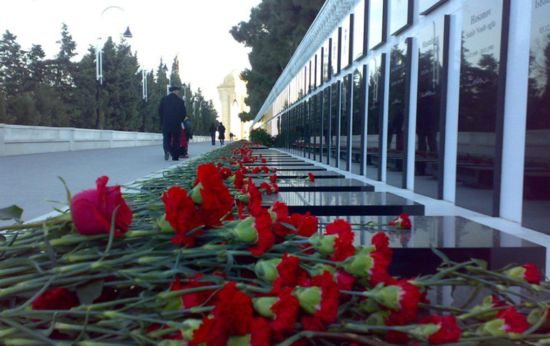 20 Yanvar şəhidlərinin ailələrinə və əlillərə ödənilən vəsaitin məbləği AÇIQLANDI