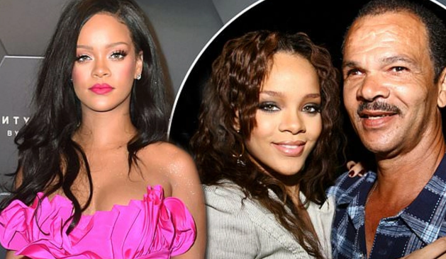 Rihannanın atası vəfat etdi