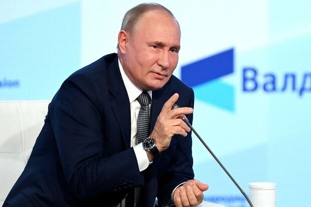 Putin: "Rusiya 15 il Ermənistana güzəştə getməyi təklif edib" - VİDEO