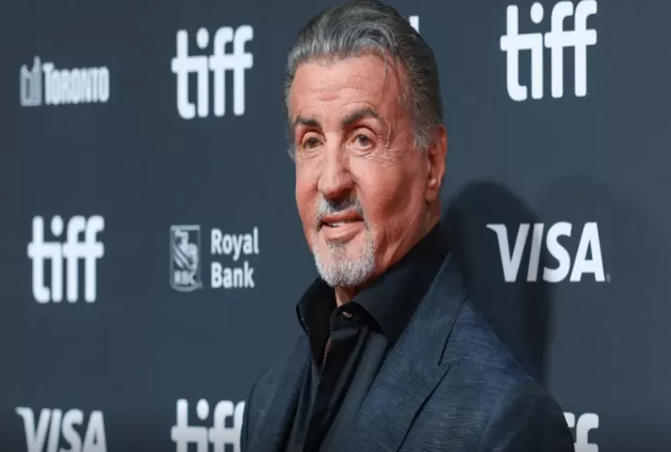 Silvester Stallone məşhur treyleri seriala çevirir